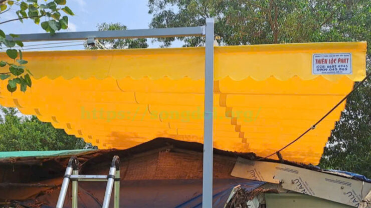 Mái xếp bạt kéo giá bao nhiêu? Bí quyết tiết kiệm 25% chi phí thi công tại TPHCM 1 maixepbatkeogiabaonhieu17